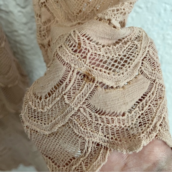 Nightcap Belize Victorian Lace Nude Stretch Bodycon Mini Dress Size 3 L/XL - Picture 11 of 13